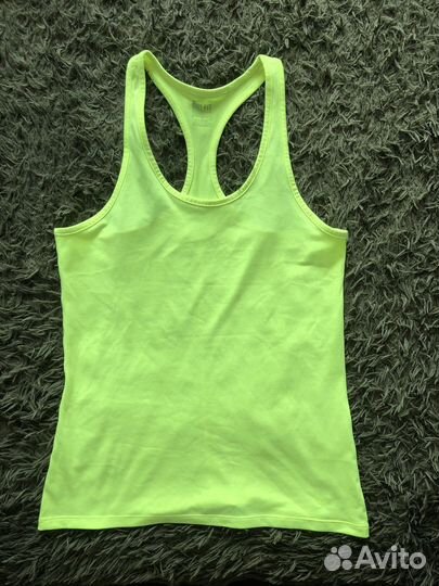 Женская одежда