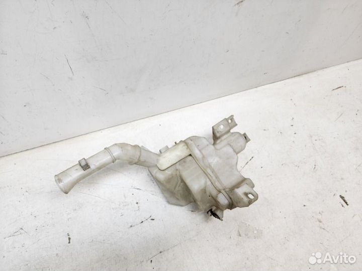 Бачок омывателя Mazda 3 BL 2011-2013