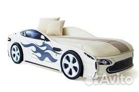 Детская кроватка машина