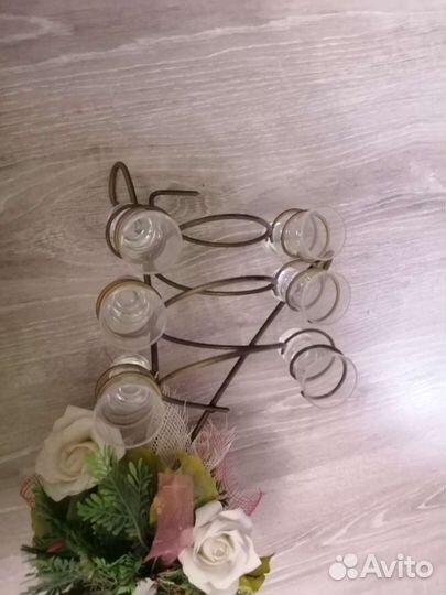 Подставка для бутылки и рюмок