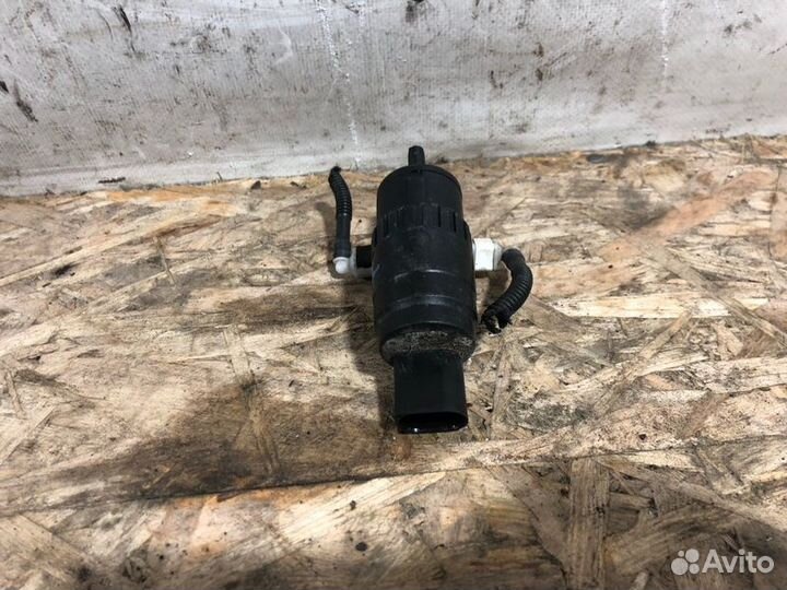 Насос омывателя Volkswagen Tiguan 1 Рестайл