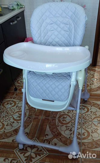 Стульчик для кормления