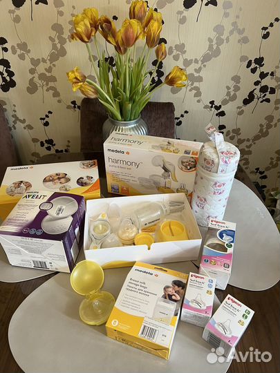 Молокоотсос medela ручной