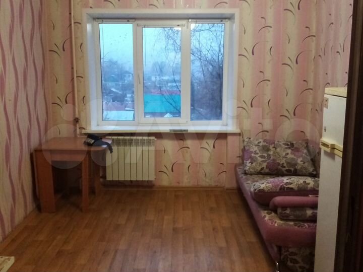 Комната 13 м² в 1-к., 4/5 эт.