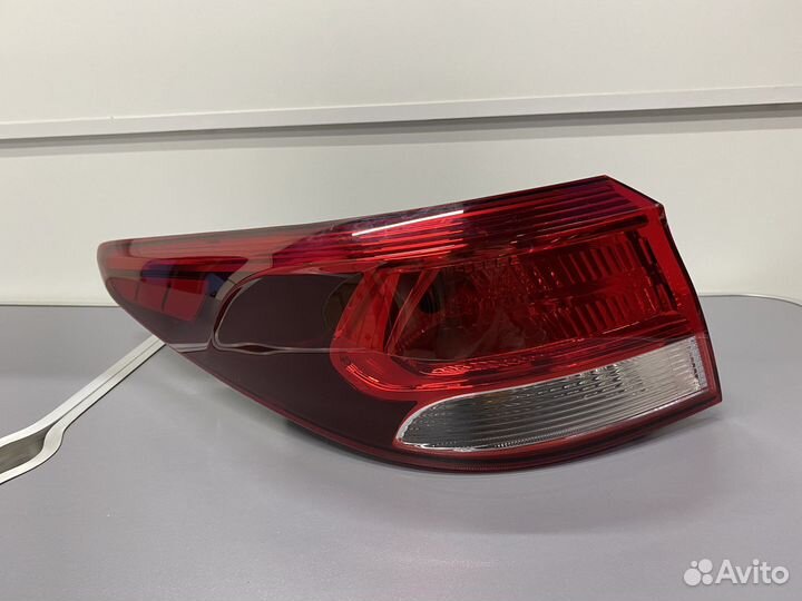 Фонарь задний левый rio 4 S/D