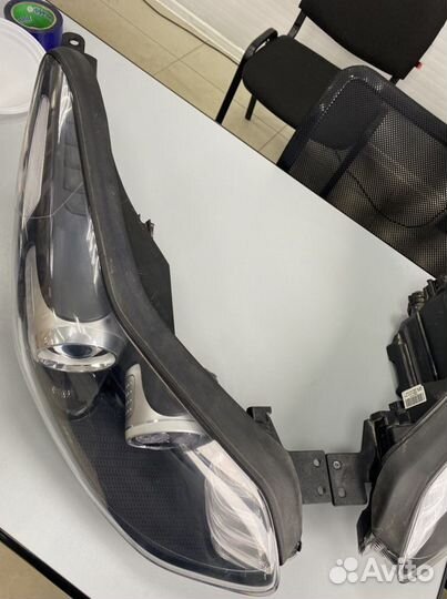 Комплект фар Kia Sportage 4 галоген