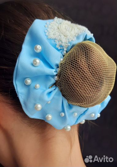 Модная резинка для волос с вышивкой красивая