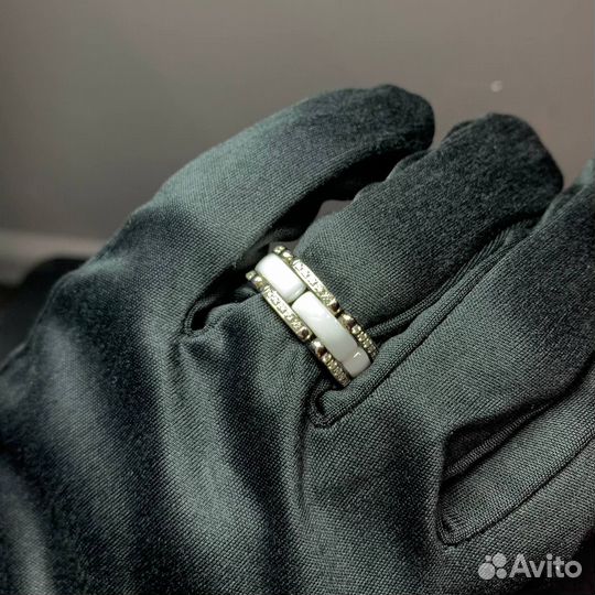 Кольцо Chanel Ultra J2643