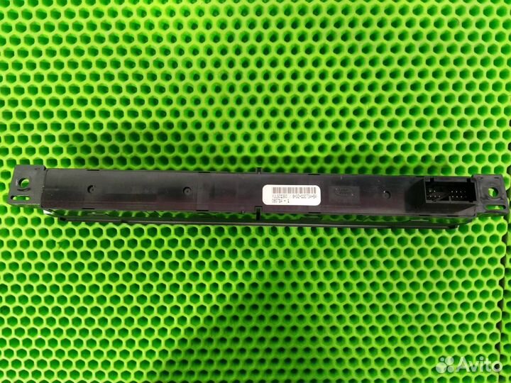 Блок кнопок аварийной сигнализации Land Rover