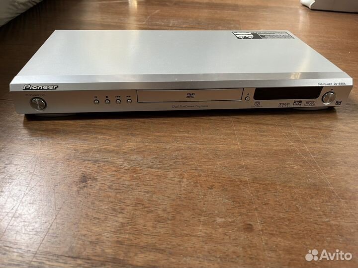 DVD плеер DV 585A
