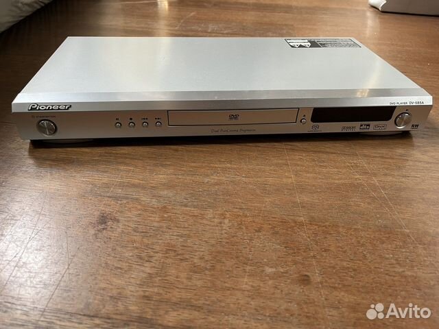DVD плеер DV 585A
