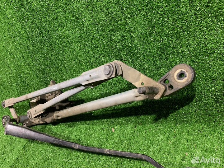 Трапеция стеклоочистителя Dodge Stratus