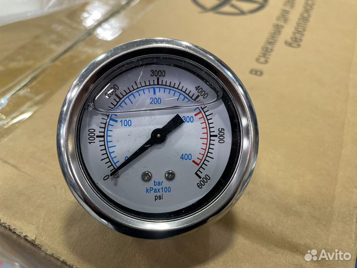 1822 / Манометр с гидрозаполнением для авд, 400