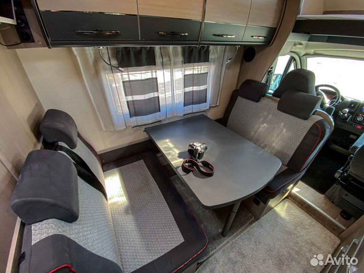 Альковный Hobby Siesta A70 GM, 2018