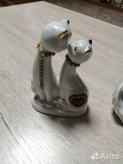 Статуэтки разные