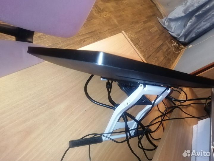 Графический планшет экранник экран huion kamvas 20