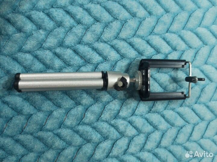 Оборудование для съемки видео / штатив /селфипалка