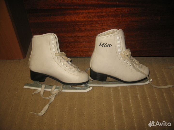 Коньки фигурные утепленные 34 размер
