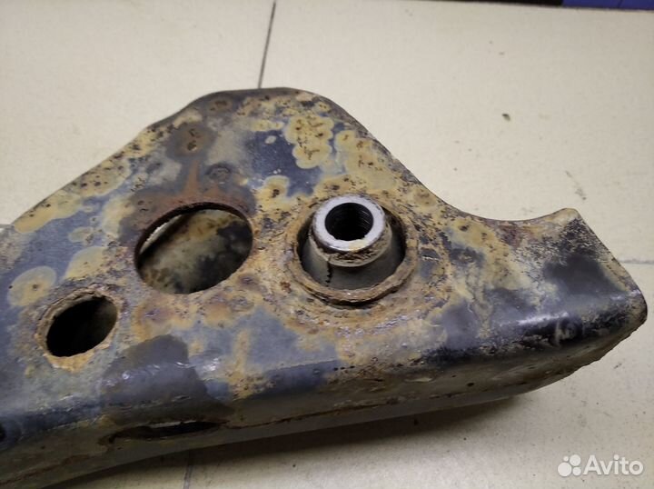 Балка задняя Land Cruiser (100) 1998-2007