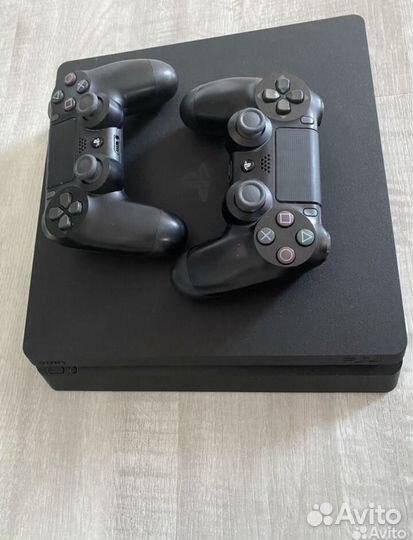Sony playstation 4 slim