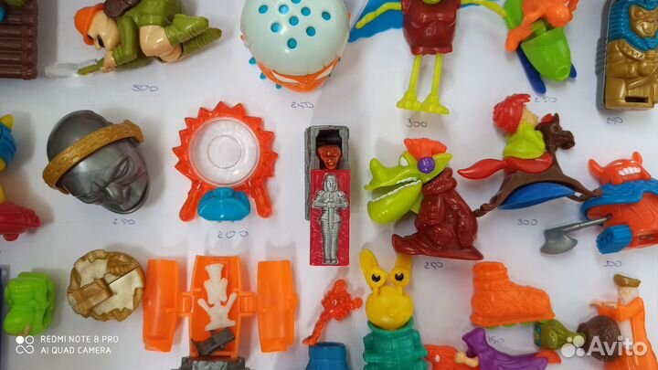 Киндер игрушки Чупа-чупс