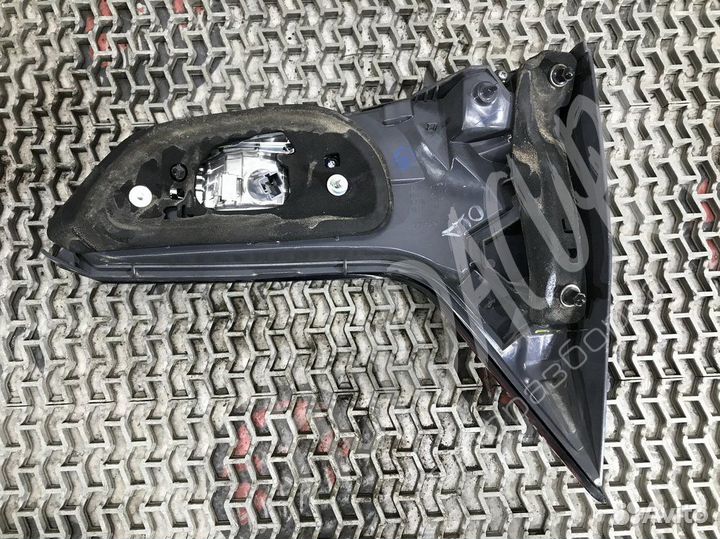 Фонарь задний внутренний левый Honda HR-V