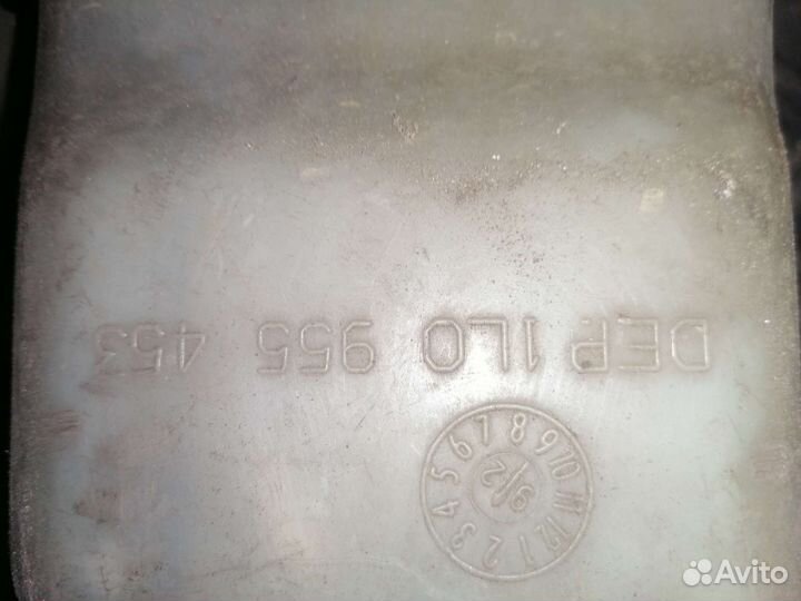 Бачок стеклоомывателя seat toledo 1