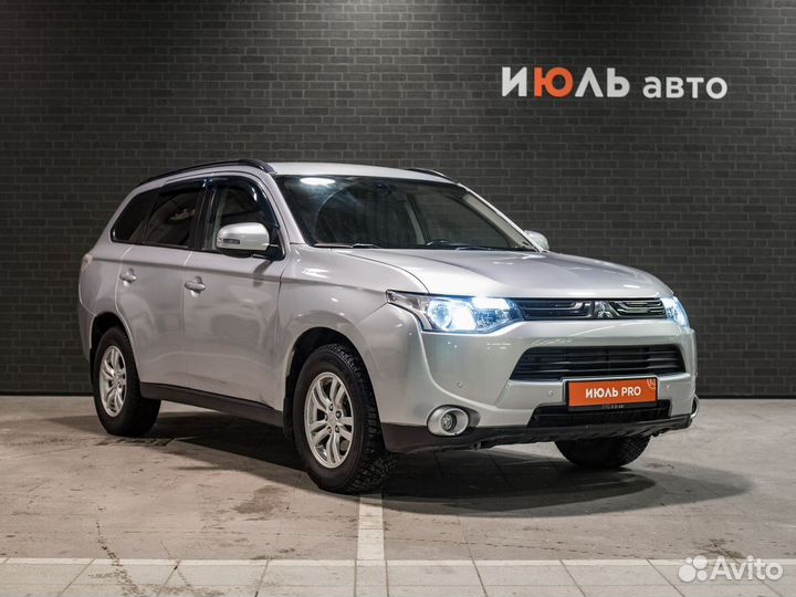 Mitsubishi Outlander 2.0 CVT, 2012, 185 213 км