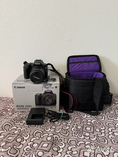 Фотоаппарат canon eos 250d