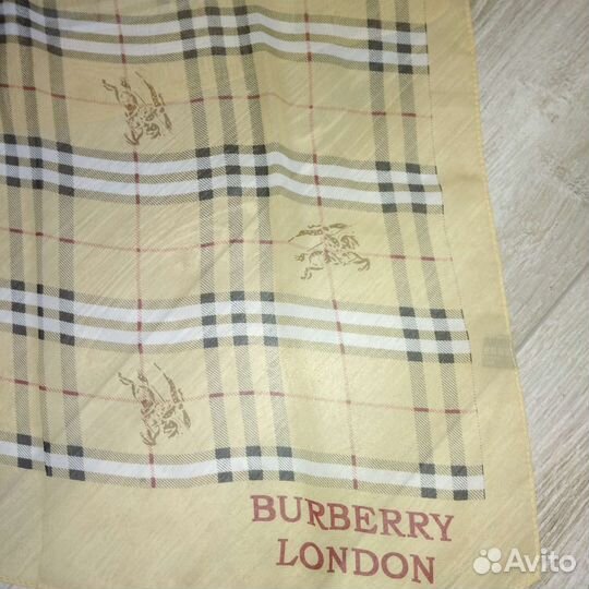 Шелковый платок оригинал Burberry London