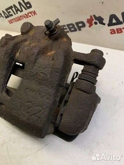 Суппорт тормозной передний левый Hyundai Solaris