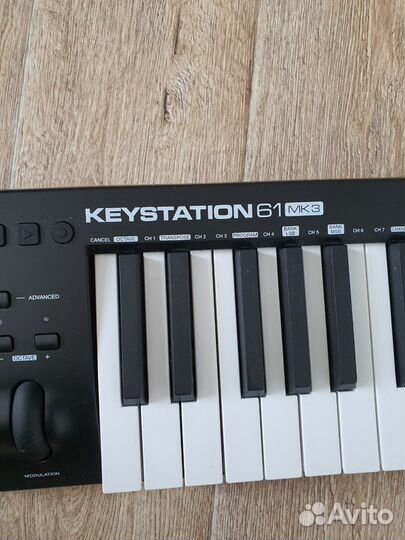 USB midi клавиатура M-Audio Keystation 61 MK3
