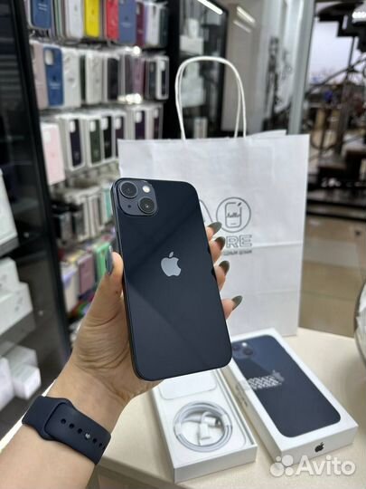 iPhone 13, 128 ГБ