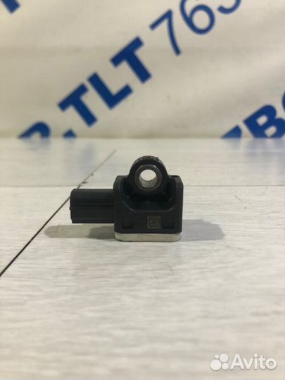 Датчик удара боковой ford mondeo 4 рест 2.0 мт сед