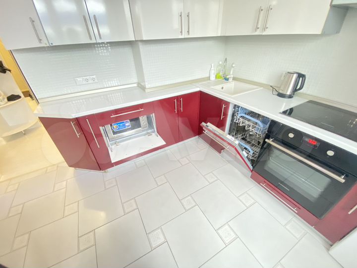 1-к. квартира, 52 м², 3/16 эт.