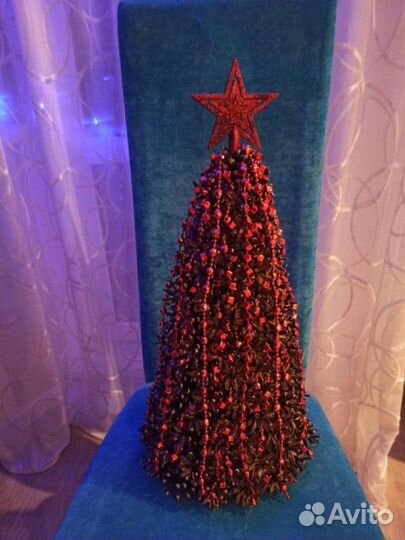 Елка из шишек ручной работы