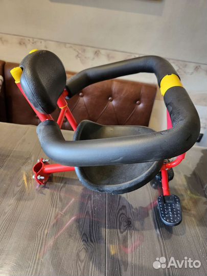 Детское кресло для электросамоката