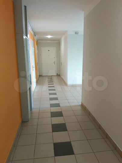 2-к. квартира, 62 м², 8/10 эт.