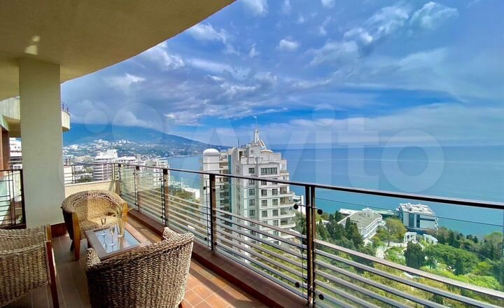 2-к. квартира, 85 м², 12/14 эт.