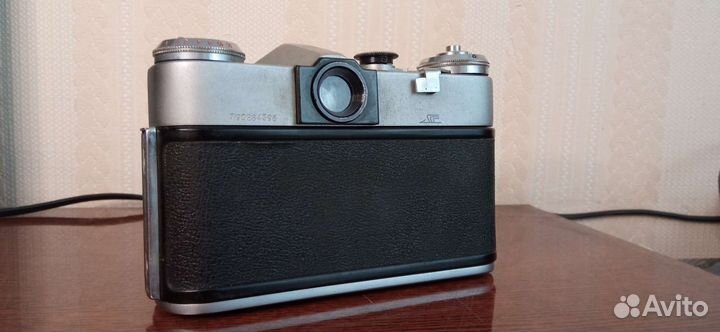 Пленочный фотоаппарат зенит