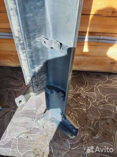 Пластиковые пороги на Honda accord 7