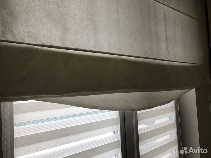 Римские шторы на кухню с карнизом