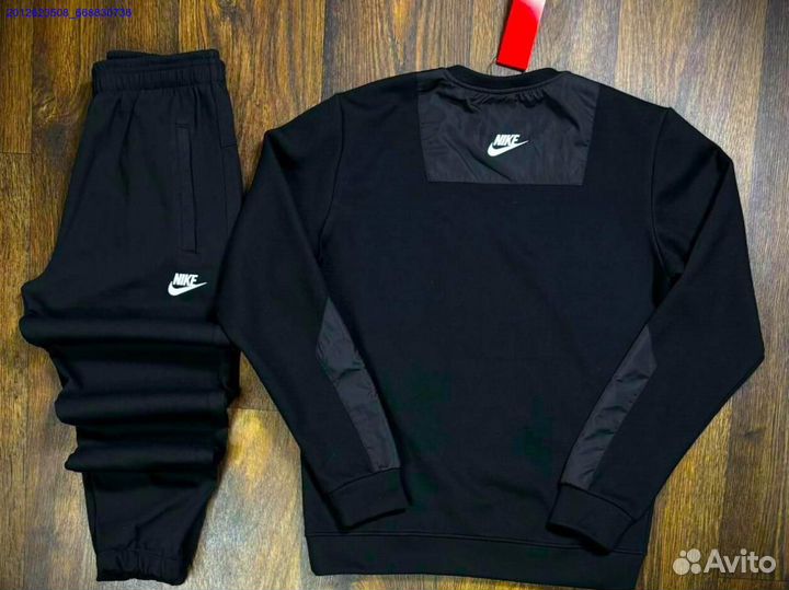 Весенний чёрный костюм Nike