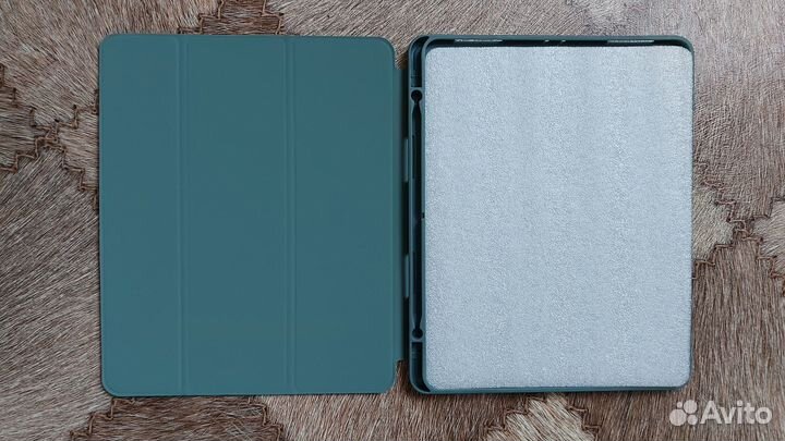Чехол на IpadPro 12.9. 2020
