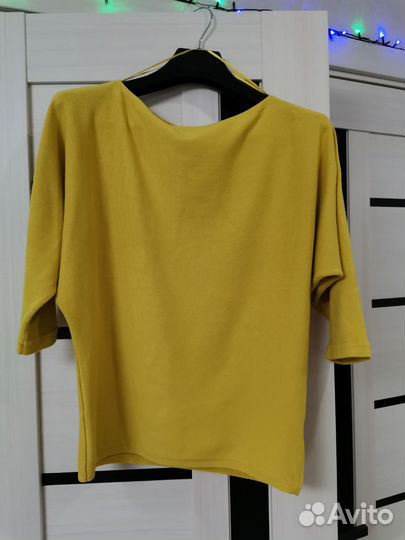 Кофта летучая мышь reserved