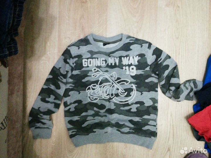 Рубашки, толстовка, футболки, шорты 128