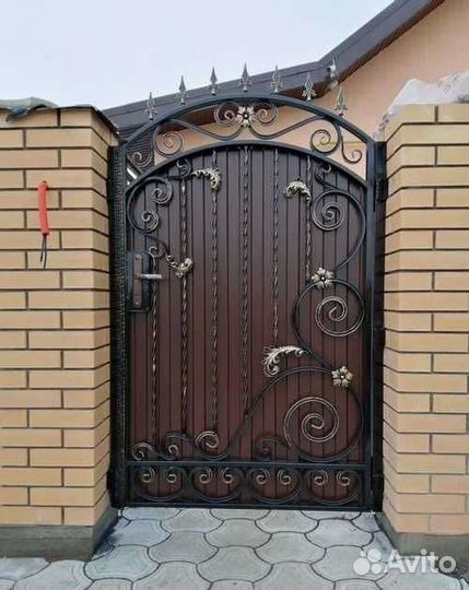 Кованая калитка