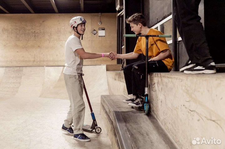 Инструктор/тренер по трюковому самокату