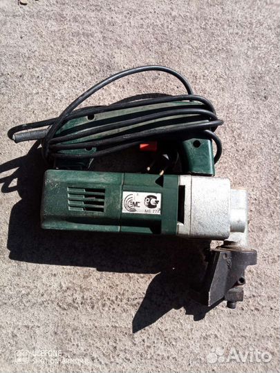 Электроножницы по металлу