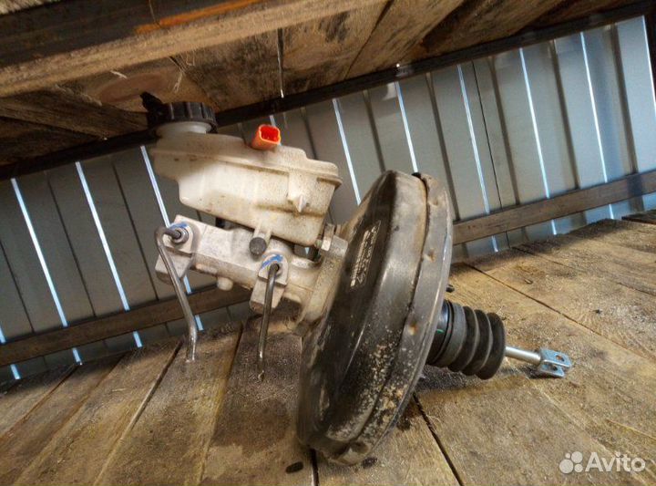 Вакуумный усилитель тормозов (вут) Nissan Almera